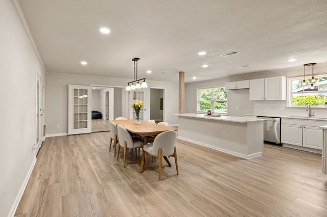 6517 Jameson Street, Richland Hills, TX 76118