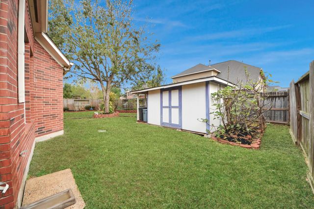 3003 Birch Landing Court, Pearland, TX 77584