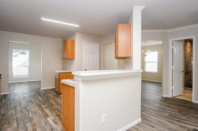 3127 Barkers Crossing Avenue, Houston, TX 77084