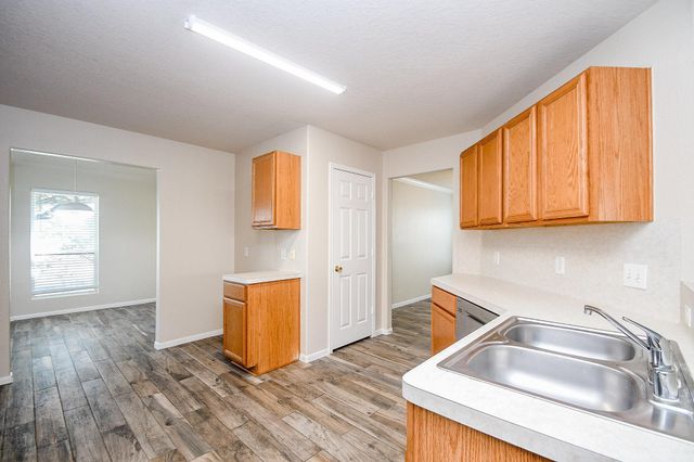 3127 Barkers Crossing Avenue, Houston, TX 77084