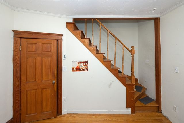 4 Stockholm St, Worcester, MA 01607