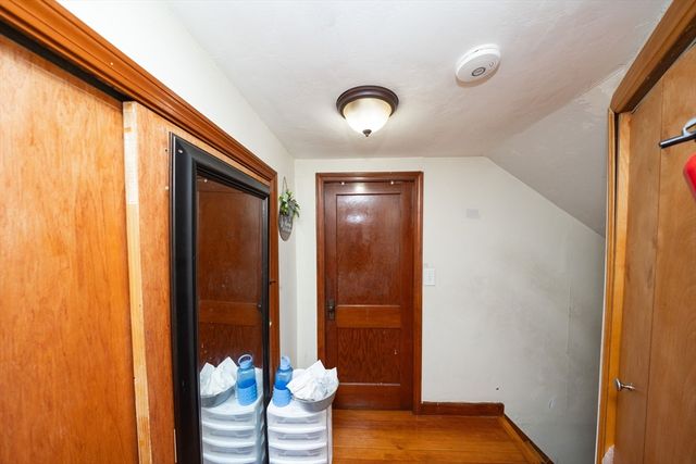 4 Stockholm St, Worcester, MA 01607