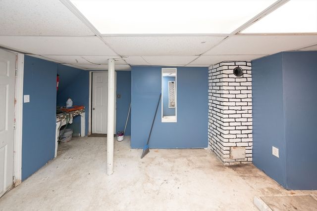 4 Stockholm St, Worcester, MA 01607