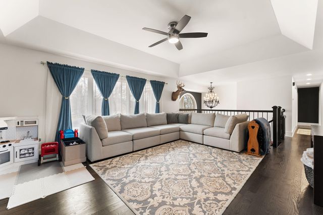 9280 Monix Drive, St. John, IN 46373