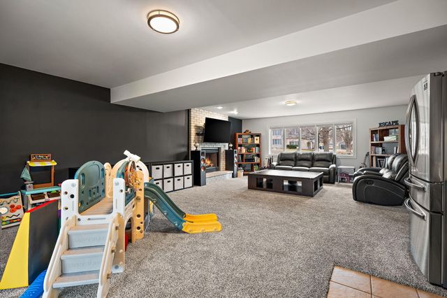 9280 Monix Drive, St. John, IN 46373