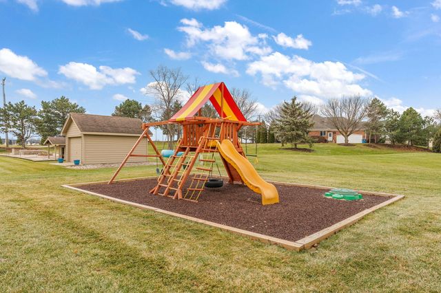 9280 Monix Drive, St. John, IN 46373