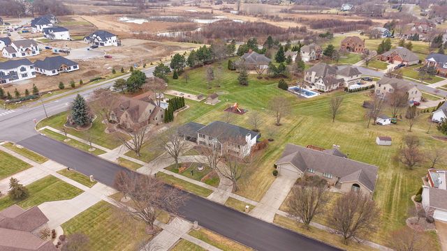9280 Monix Drive, St. John, IN 46373
