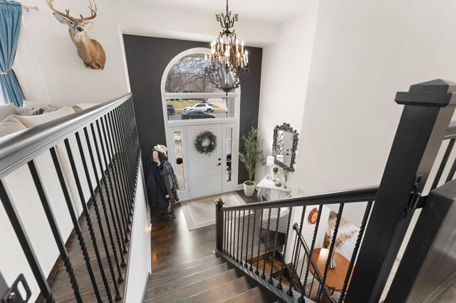 9280 Monix Drive, St. John, IN 46373