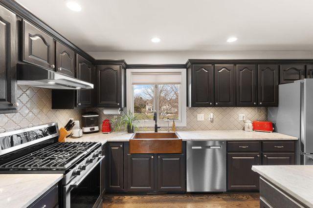 9280 Monix Drive, St. John, IN 46373