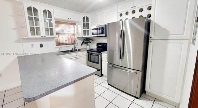 141 SW 113th Ave 102-14, Sweetwater, FL 33174