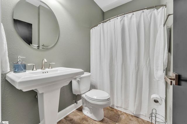 207 Devonhurst Drive, Seneca, SC 28678