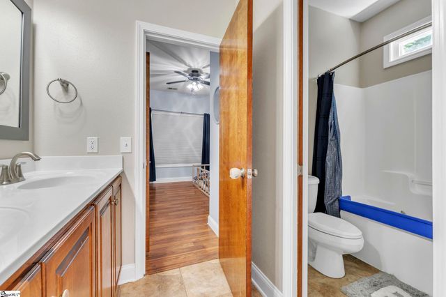 207 Devonhurst Drive, Seneca, SC 28678