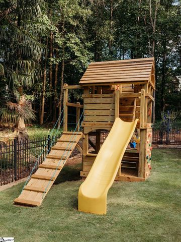 207 Devonhurst Drive, Seneca, SC 28678