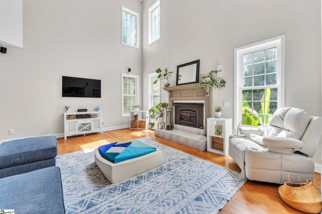 207 Devonhurst Drive, Seneca, SC 28678