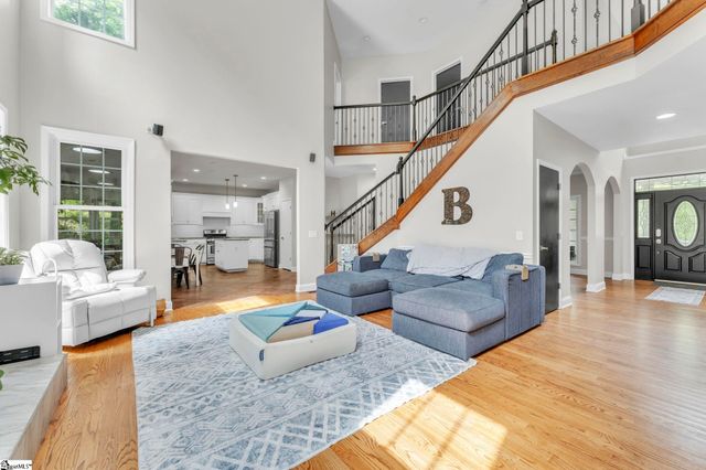 207 Devonhurst Drive, Seneca, SC 28678