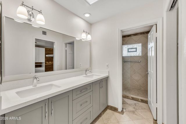 7658 N VIA CAMELLO DEL NORTE --, Scottsdale, AZ 85258