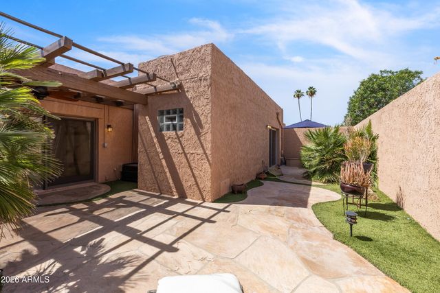 7658 N VIA CAMELLO DEL NORTE --, Scottsdale, AZ 85258