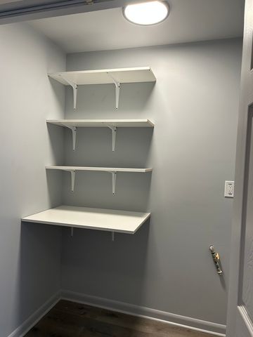 15 S Albany Avenue, Chicago, IL 60612