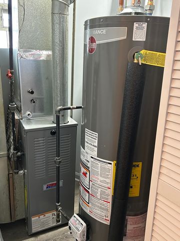 15 S Albany Avenue, Chicago, IL 60612