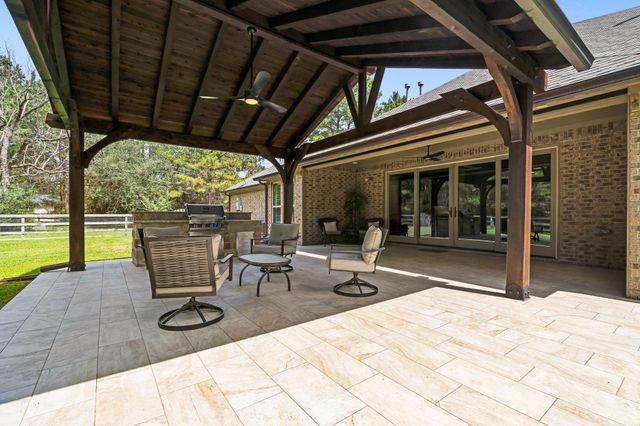 29339 Village Ridge Court, Magnolia, TX 77355