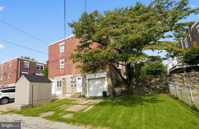 527 OVERLOOK RD, Philadelphia, PA 19128