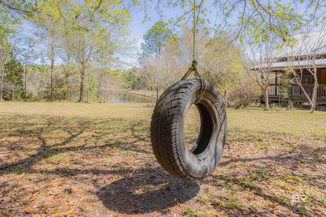 48248 Chastang Lake Road, Bay Minette, AL 36507