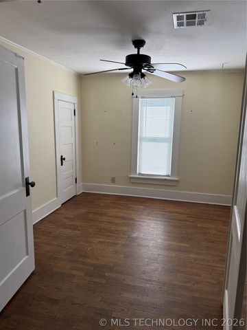 509 S Shawnee Avenue, Bartlesville, OK 74003