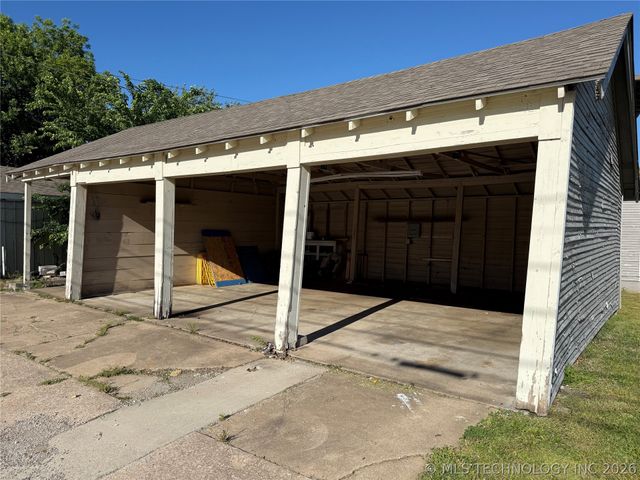 509 S Shawnee Avenue, Bartlesville, OK 74003