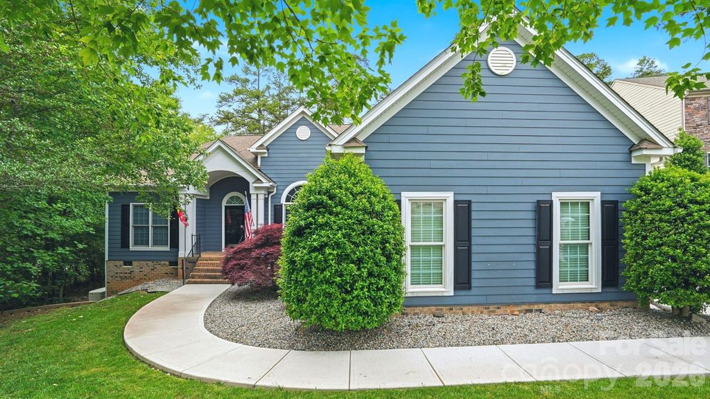 4089 Harmattan Drive, Denver, NC 28037