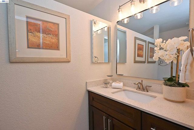 4809 Barbara Ct, Union City, CA 94587