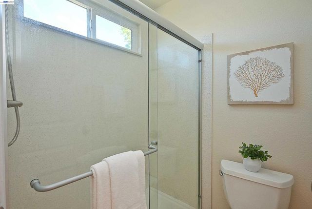 4809 Barbara Ct, Union City, CA 94587