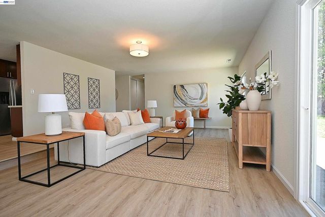 4809 Barbara Ct, Union City, CA 94587