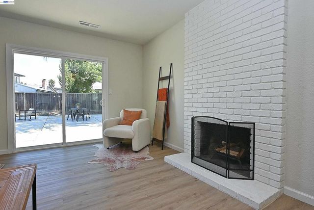 4809 Barbara Ct, Union City, CA 94587