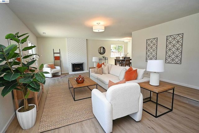 4809 Barbara Ct, Union City, CA 94587