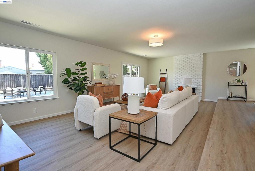 4809 Barbara Ct, Union City, CA 94587