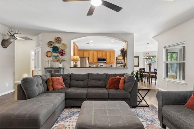 2309 Zoa DR, Cedar Park, TX 78613