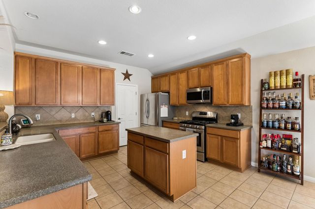 2309 Zoa DR, Cedar Park, TX 78613