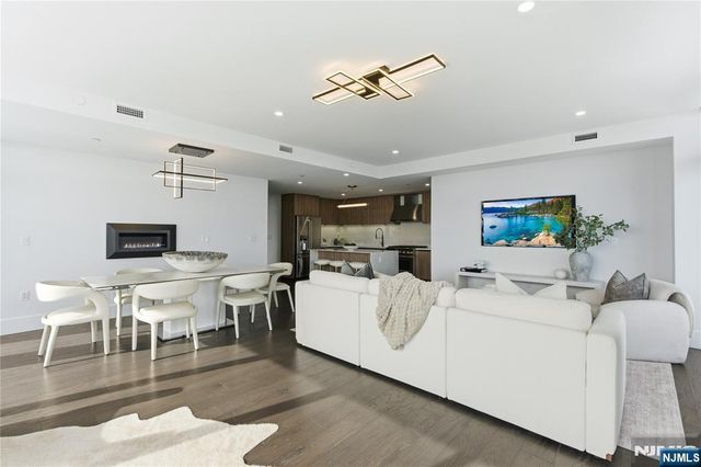 8701 Churchill Road 1401, North Bergen, NJ 07047