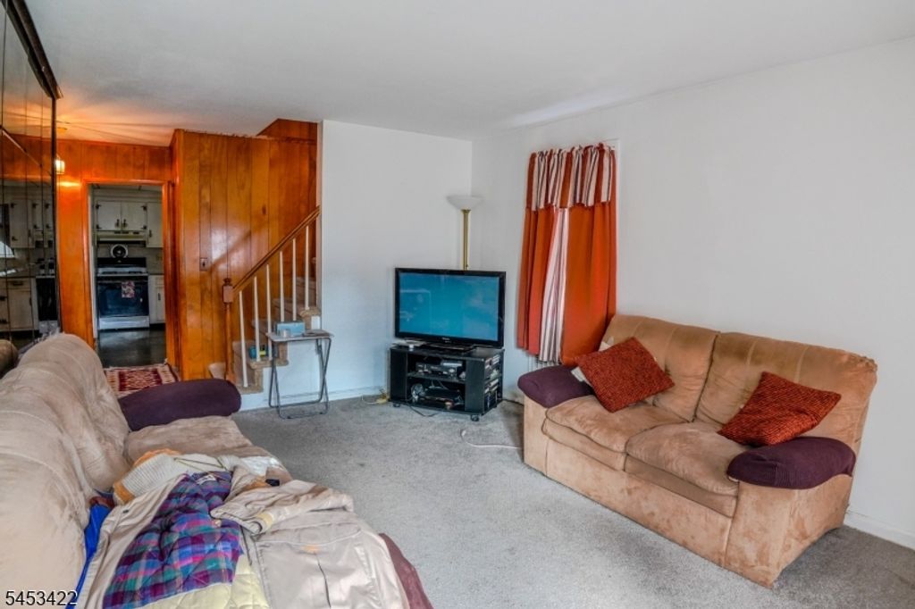 2031 Gless Ave, Union Twp., NJ 07083 — photo 3