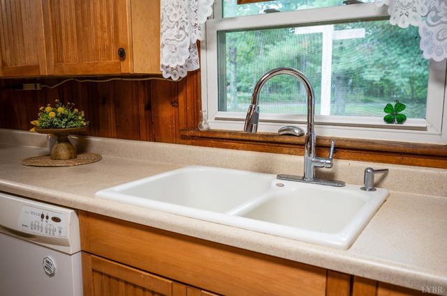 41 Piedmont Drive, Rustburg, VA 24588