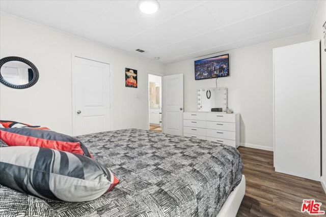 12013 Neenach Street, Sun Valley (los Angeles), CA 91352