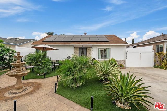 12013 Neenach Street, Sun Valley (los Angeles), CA 91352