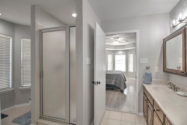 101 Wasco Cove, Gainesville, TX 76240