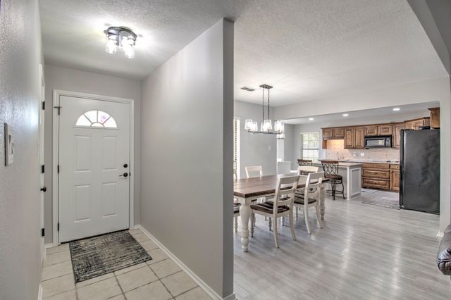 101 Wasco Cove, Gainesville, TX 76240