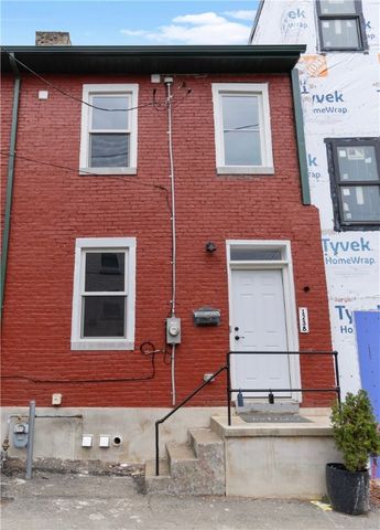 1238 Butterfield Way, Central North Side, PA 15212