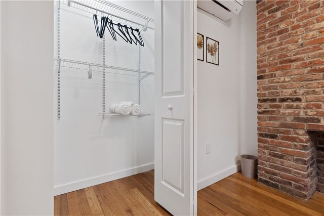 1238 Butterfield Way, Central North Side, PA 15212