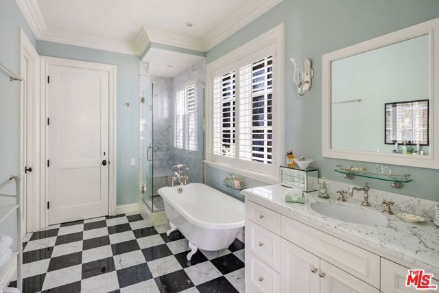 1667 Amalfi Drive, Pacific Palisades (los Angeles), CA 90272