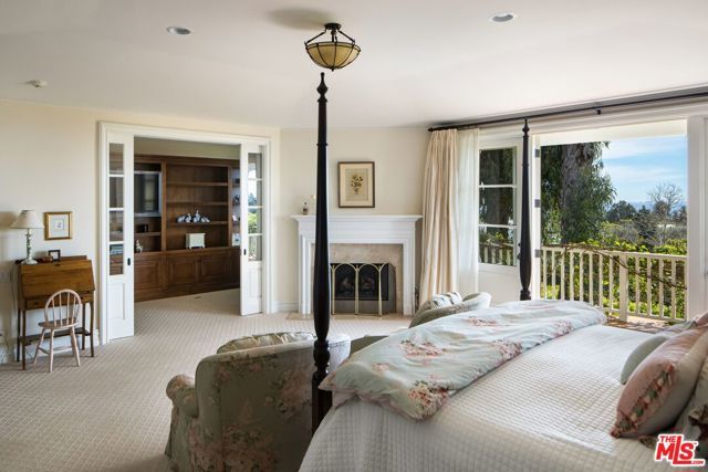 1667 Amalfi Drive, Pacific Palisades (los Angeles), CA 90272