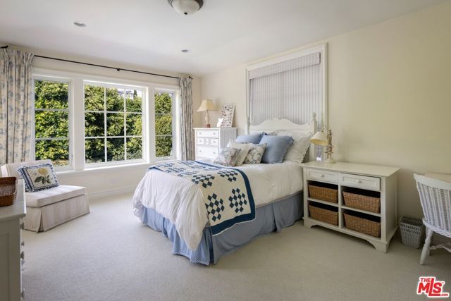 1667 Amalfi Drive, Pacific Palisades (los Angeles), CA 90272