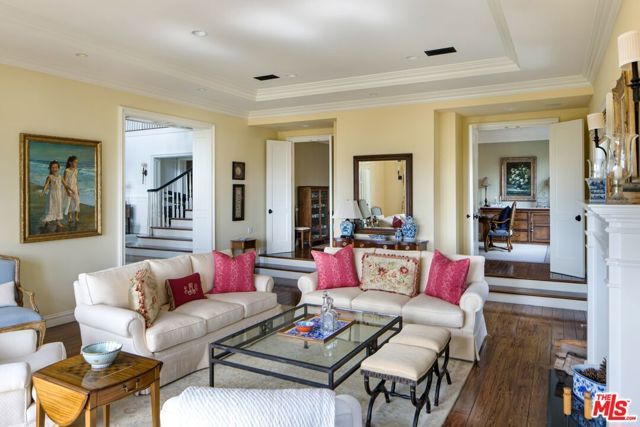 1667 Amalfi Drive, Pacific Palisades (los Angeles), CA 90272